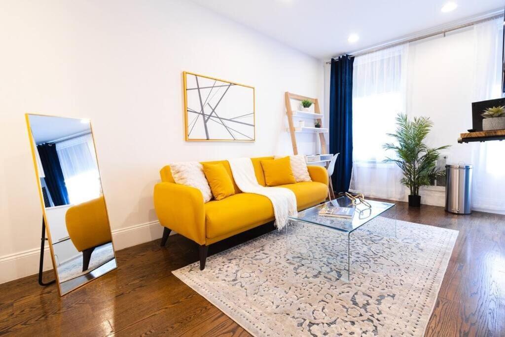 Pangsapuri 69-3c Stylish Lower East Side 1br